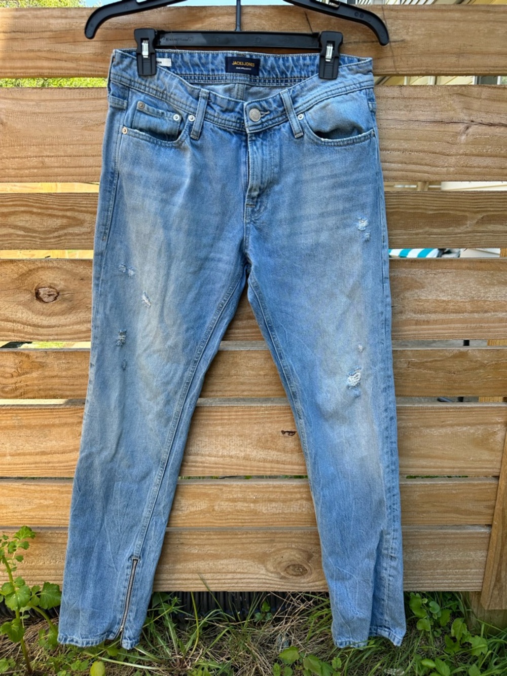 Jack & Jones Light Blue Slim Straight Distressed Jeans